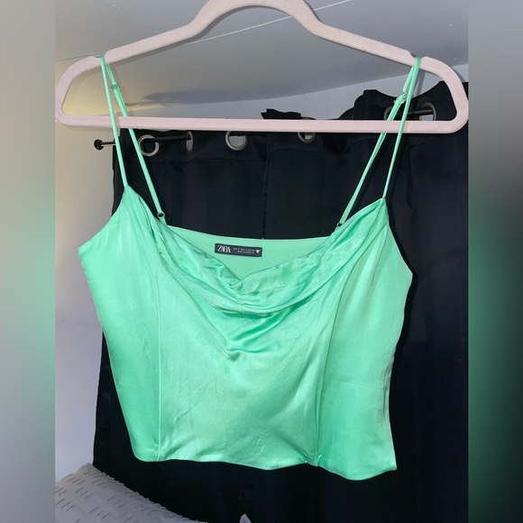 ZARA green cowl neck crop top - Picture 1 of 1
